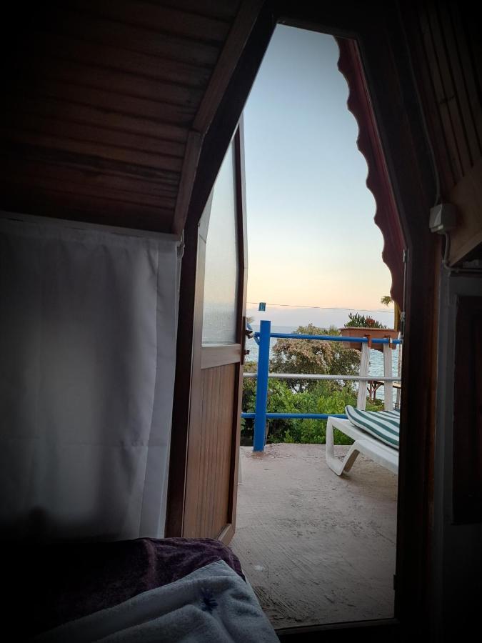 Antonios Motel Sidé Extérieur photo